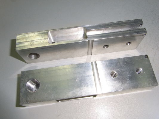 Servicio de fresado de aluminio de alta precisión con sensores de mecanizado CNC